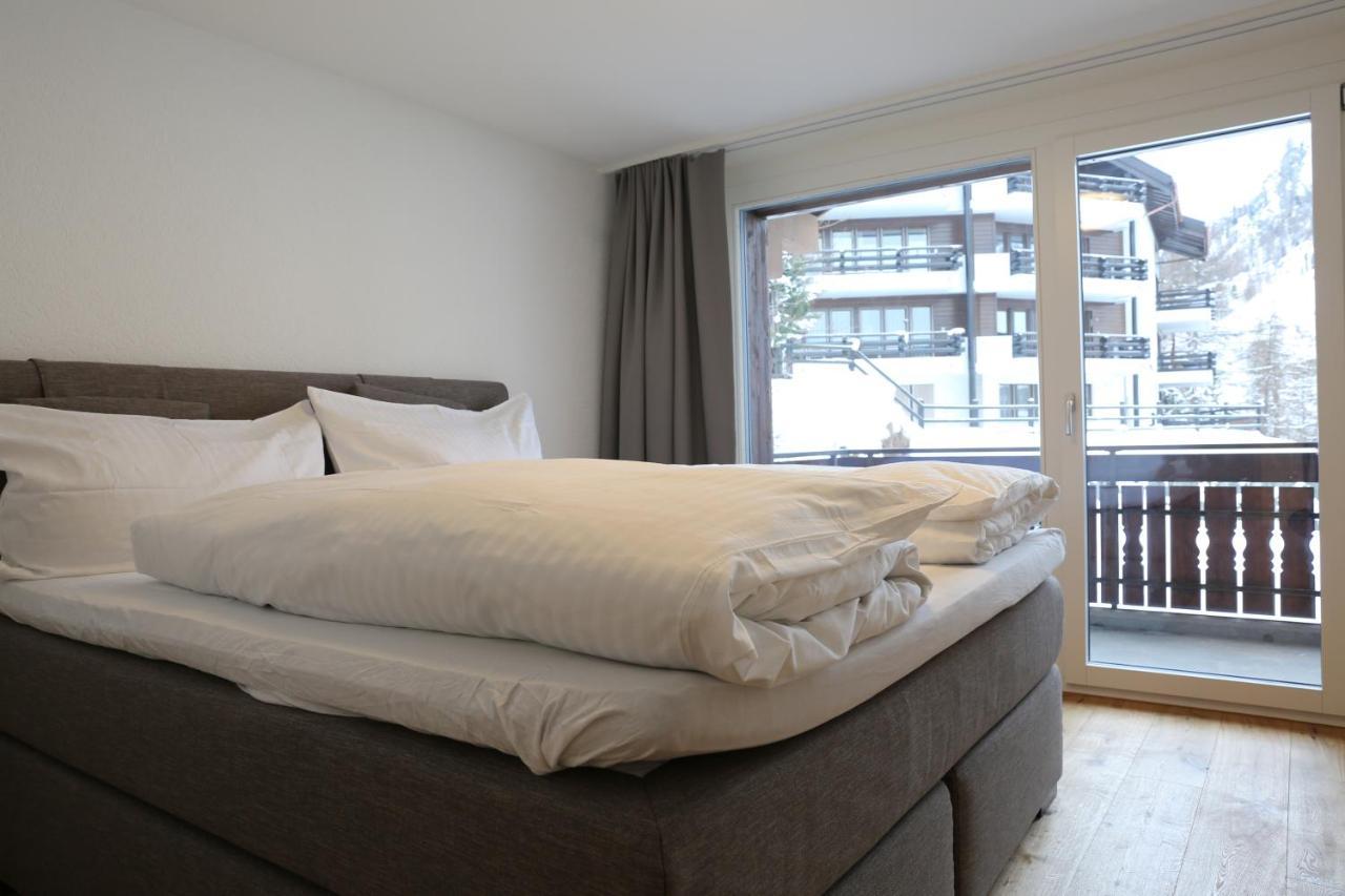 צרמט Bolero 4.5 Dachzimmerwohnung מראה חיצוני תמונה